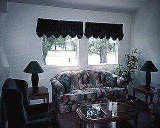 Radium Valley Vacation Resort อินเวอร์เมียร์ ภายนอก รูปภาพ