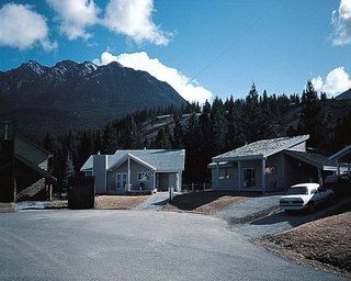 Radium Valley Vacation Resort อินเวอร์เมียร์ ภายนอก รูปภาพ